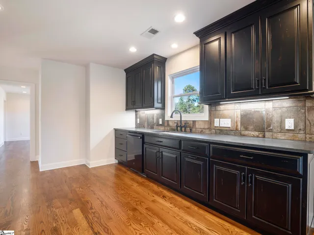 $750,000 | 100 Gilbert Road, Columbus, NC 28722