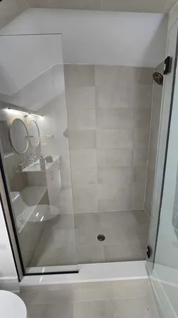 a bathroom with a bathtub