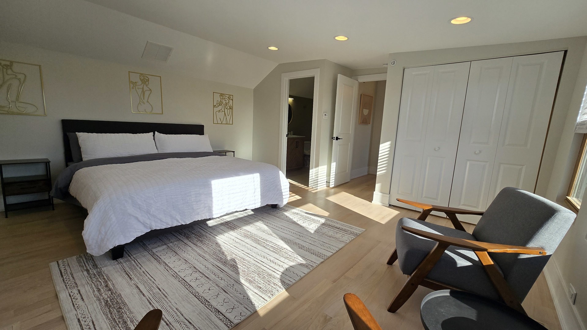 4000 Forest Avenue, Unit 6 Brookfield, IL 60513 - Photo 10 of 20 Gallery Image 10