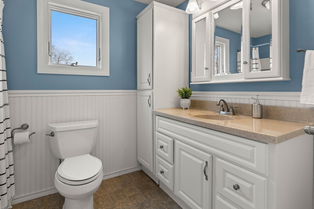 8 Locust Street Merrimac, MA 01860 - Photo 23 of 37 Gallery Image 23