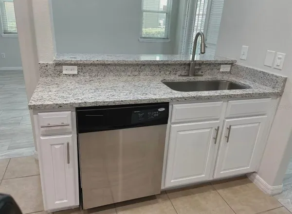 $2,400 | 2298 Chatham Pl Drive, Orlando, FL 32824