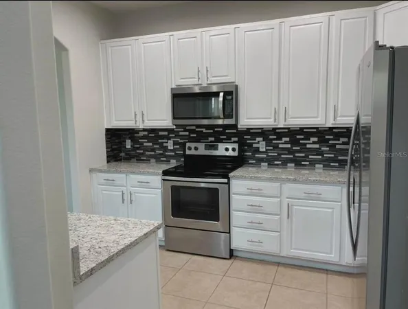 $2,400 | 2298 Chatham Pl Drive, Orlando, FL 32824