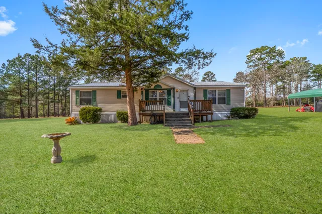 $184,900 | 204 Wimberly Drive, Livingston, TX 77351