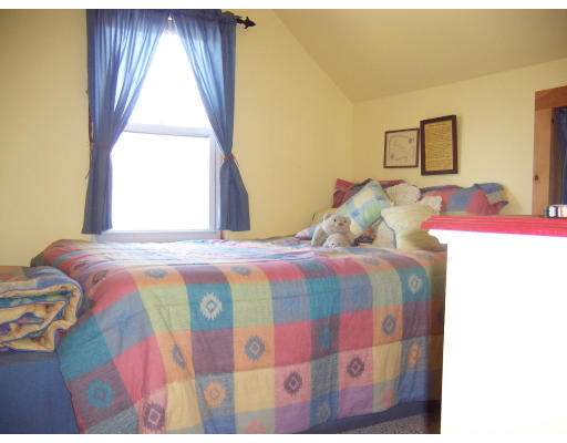 235 Cambridge Road Woburn, MA 01801 - Photo 4 of 13 Gallery Image 4