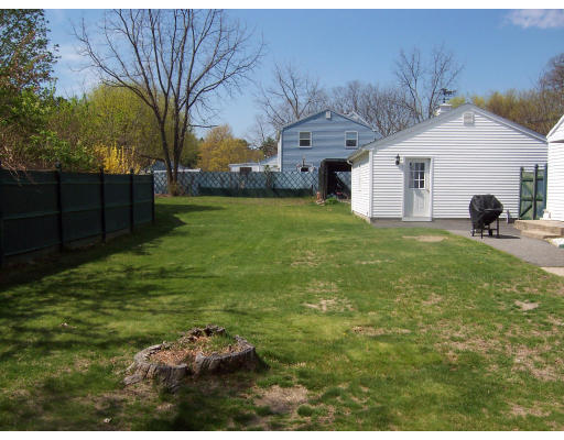 235 Cambridge Road Woburn, MA 01801 - Photo 5 of 13 Gallery Image 5