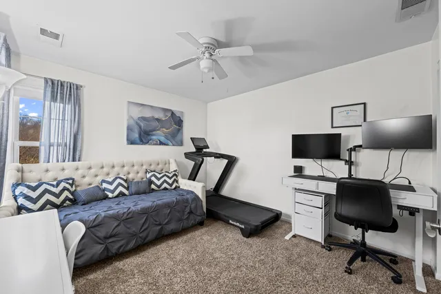 $258,000 | 74 Harvest Gate, Lake In The Hills, IL 60156