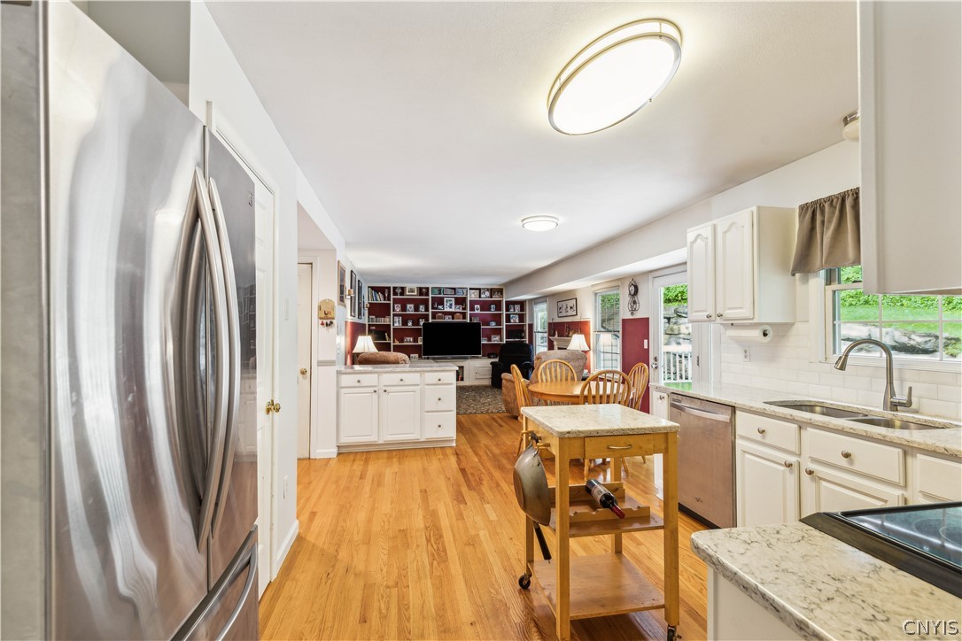 2 Chaucer Circle Lysander, NY 13027 - Photo 9 of 40