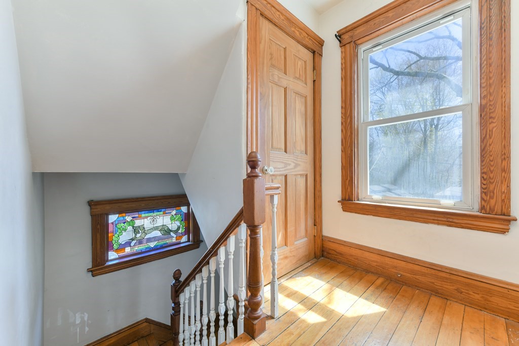 25 Sierra Road Boston, MA 02136 - Photo 20 of 22