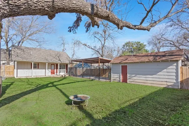 $299,900 | 2712 Cumberland Avenue, Waco, TX 76707