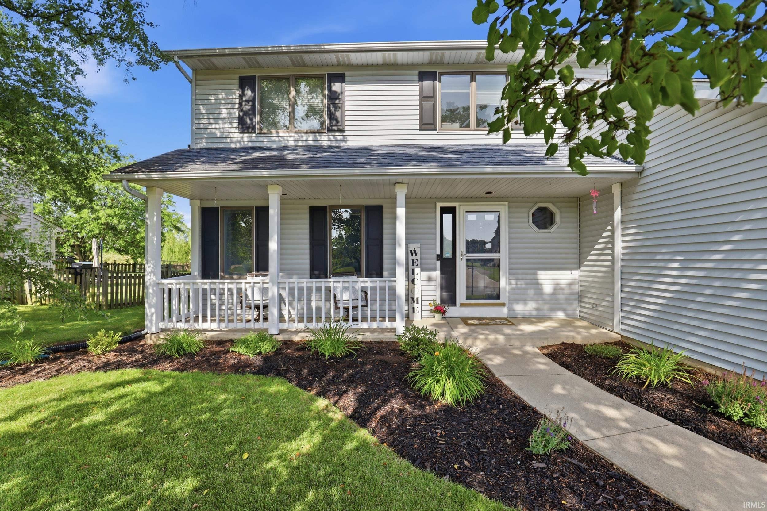 422 Ridge Hill Place Fort Wayne, IN 46804 - Photo 2 of 44