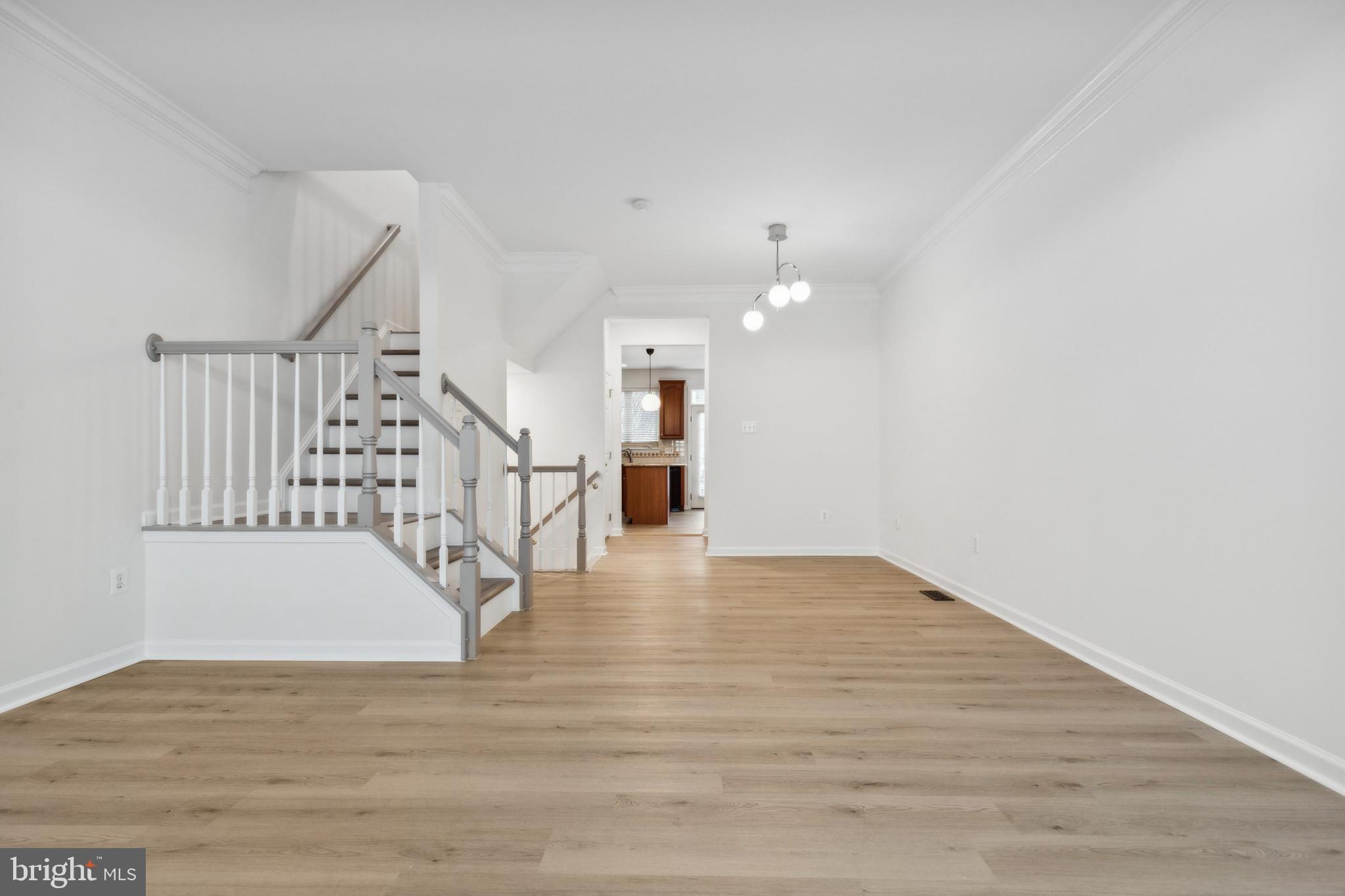 24995 Riding Center Drive Chantilly, VA 20152 - Photo 12 of 31 New Floors & Open Concept