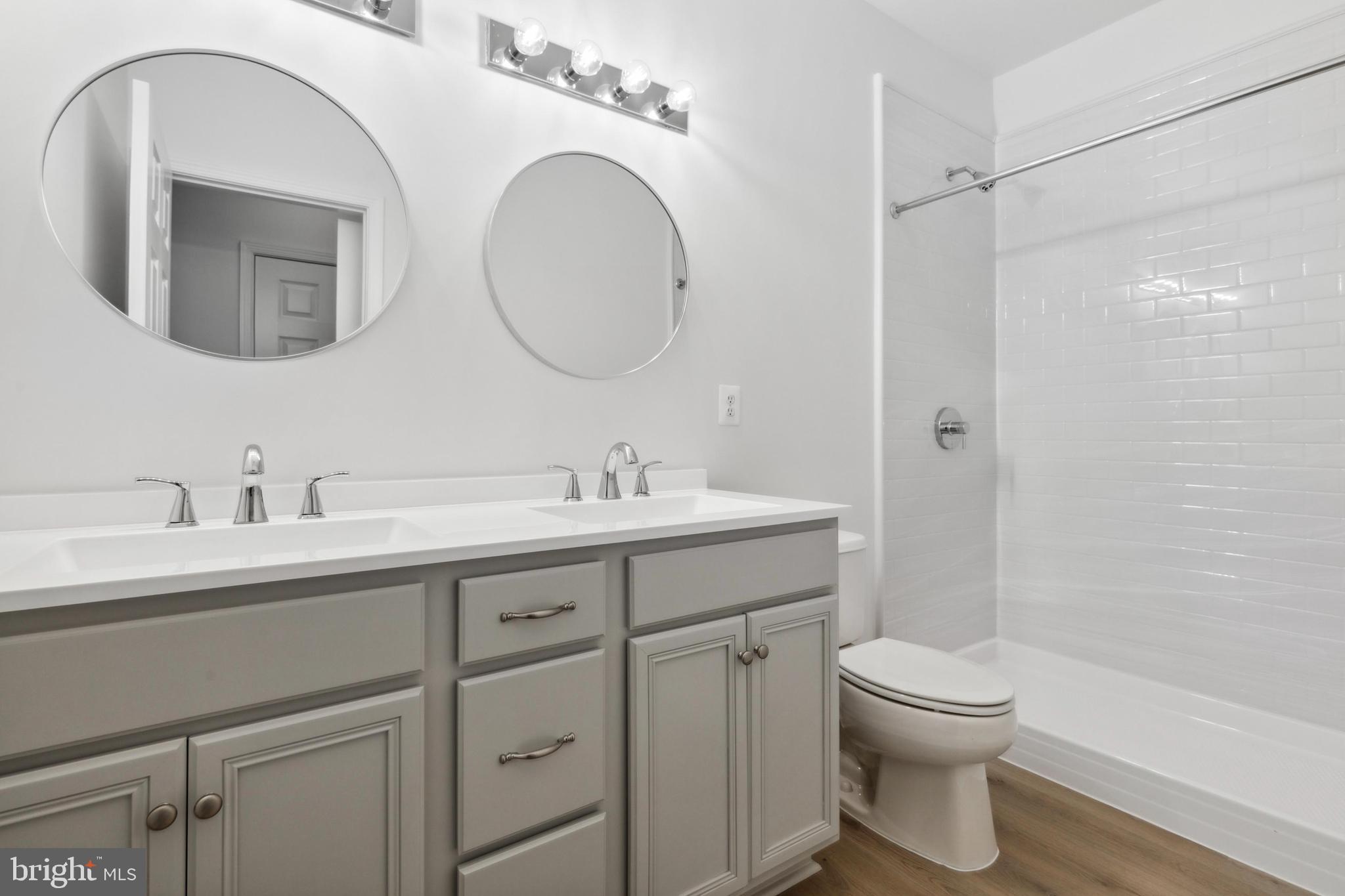 24995 Riding Center Drive Chantilly, VA 20152 - Photo 26 of 31 Renovated Primary Bathroom