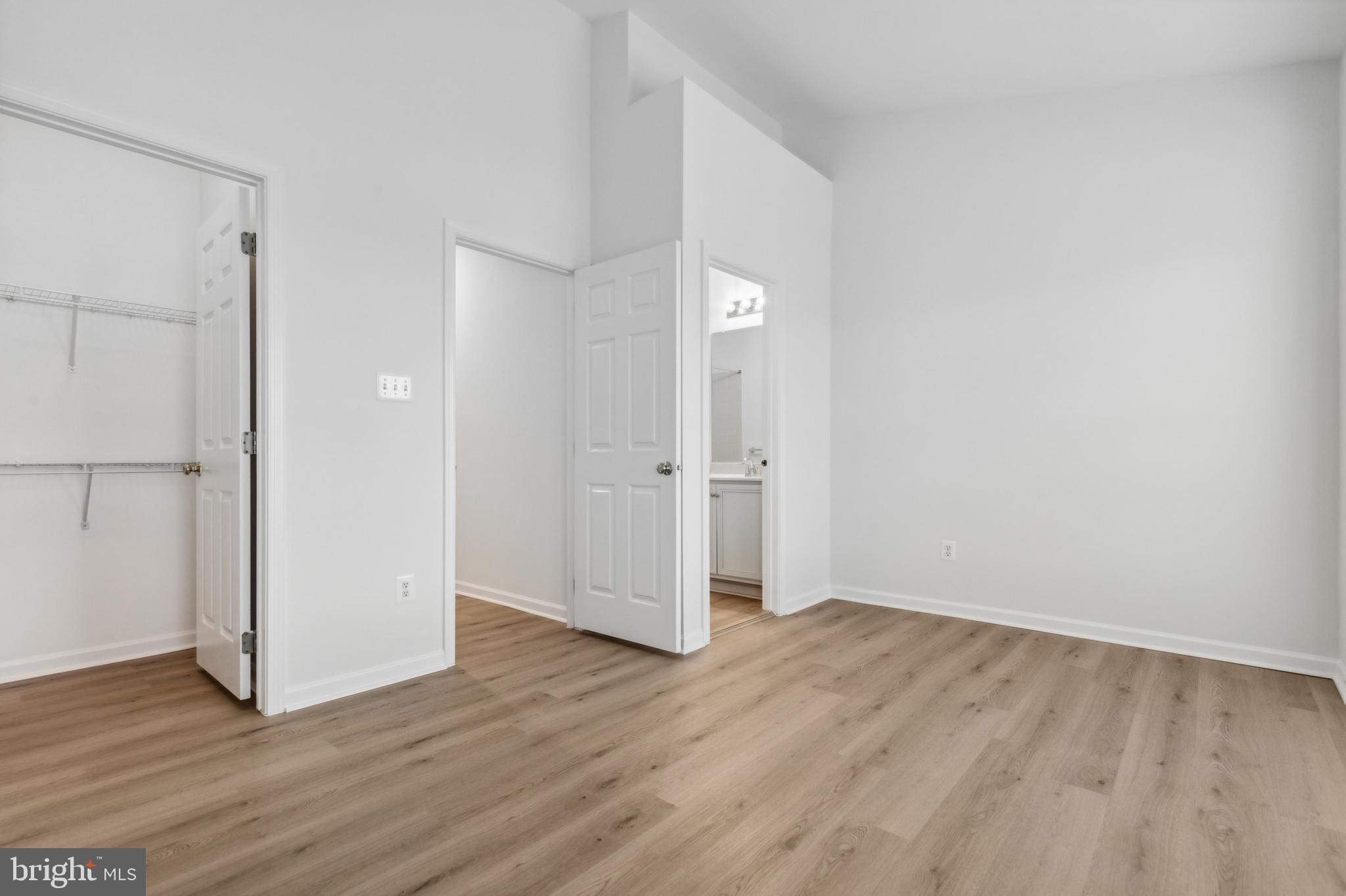 24995 Riding Center Drive Chantilly, VA 20152 - Photo 28 of 31 Secondary Bedroom Upstairs