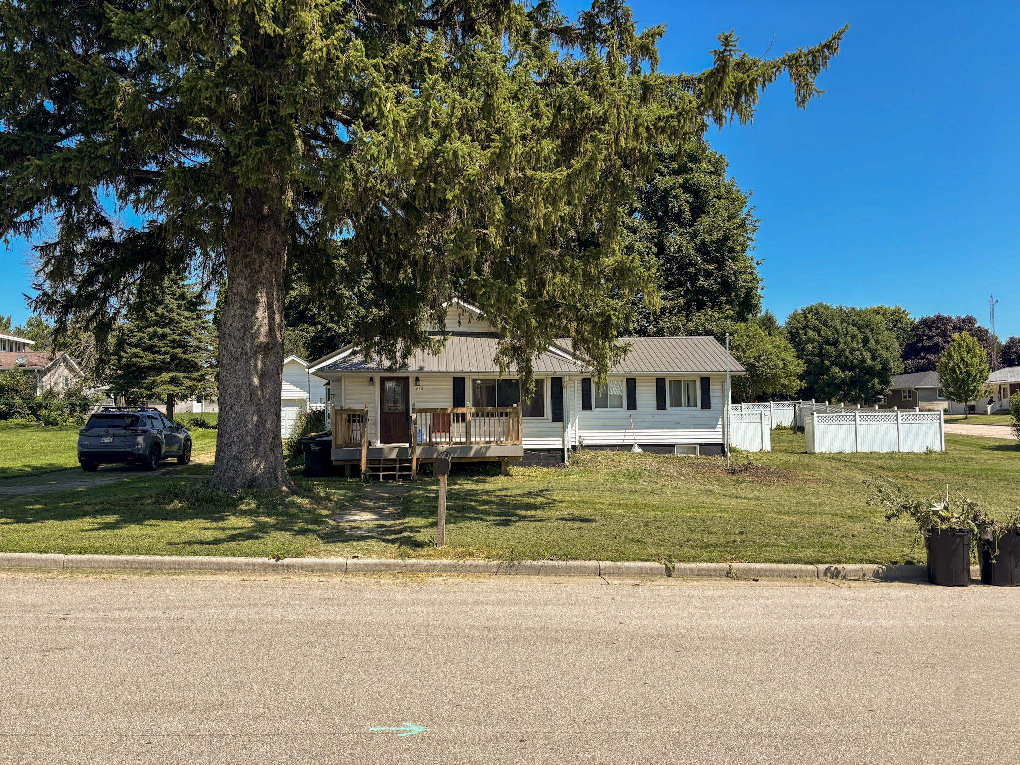 930 5th Street Fennimore, WI 53809 - Photo 8 of 17