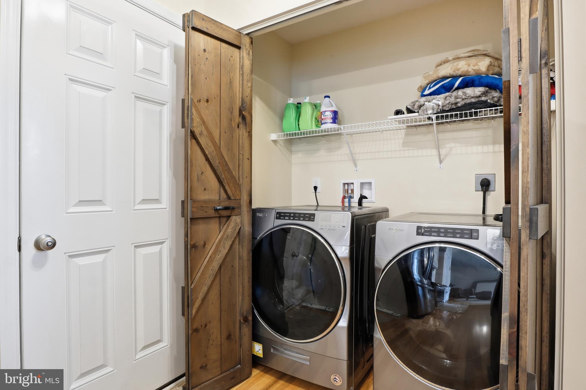 6083 Jennifer Lane Spring Grove, PA 17362 - Photo 19 of 61 a utility room with dryer and washer