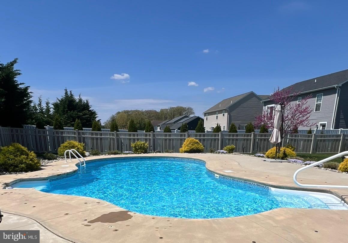 6083 Jennifer Lane Spring Grove, PA 17362 - Photo 46 of 61 a view of a house with swimming pool
