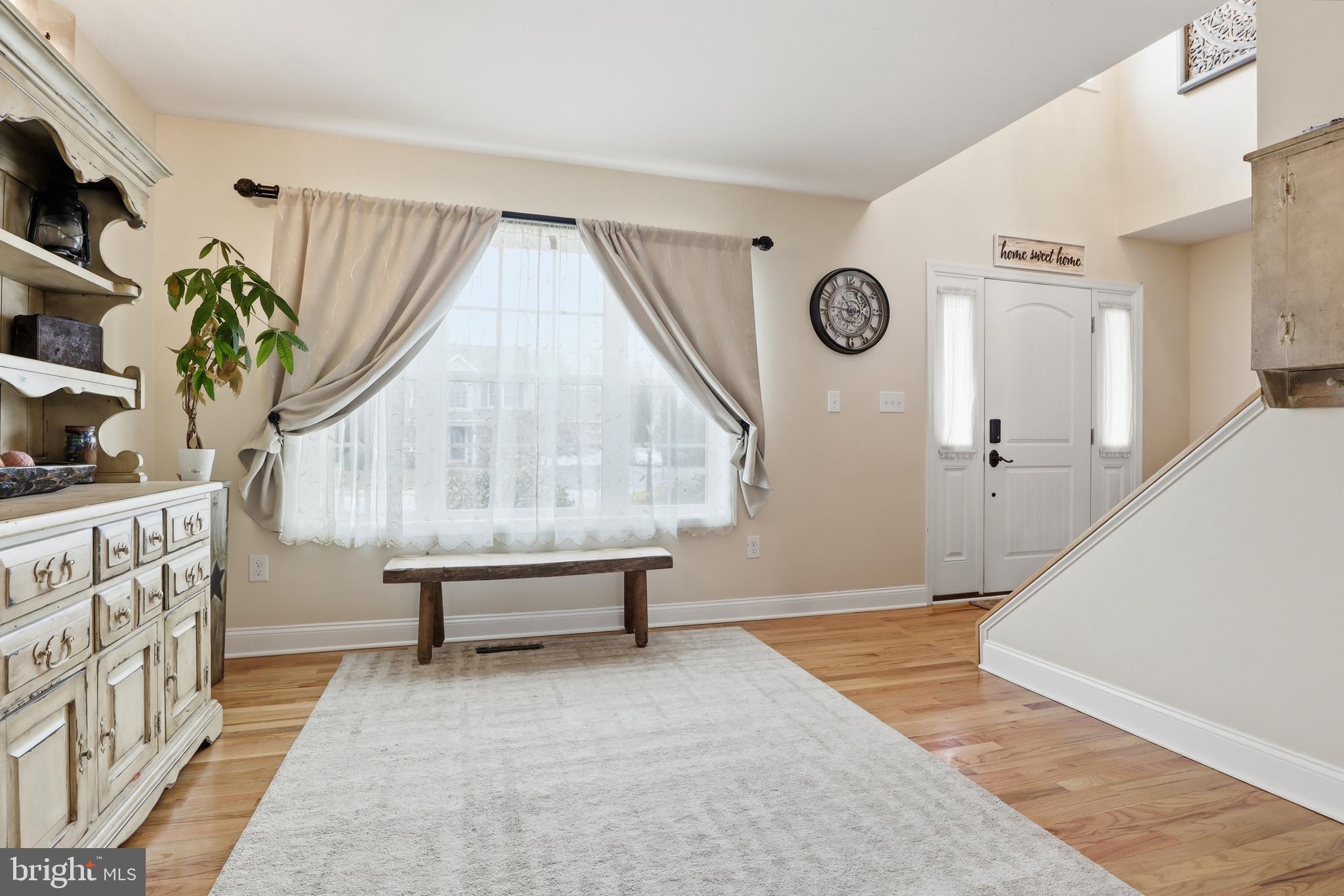 6083 Jennifer Lane Spring Grove, PA 17362 - Photo 7 of 61 a view of an entryway with furniture