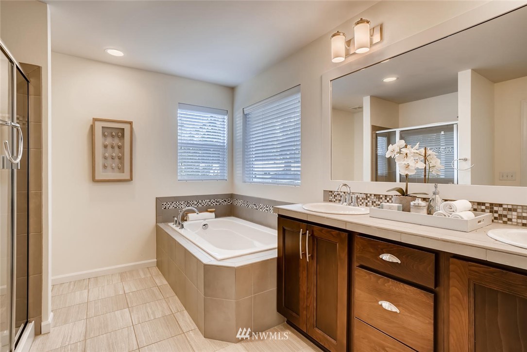 3614 198th Place Southeast Bothell, WA 98012 - Photo 13 of 22