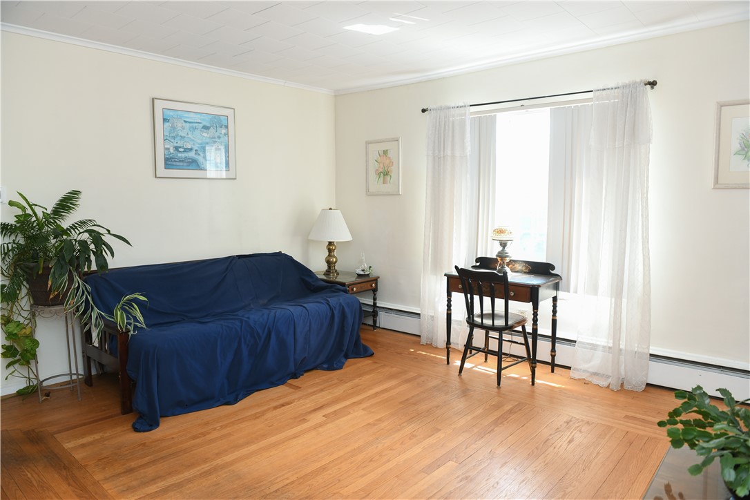 217 Front Street Lincoln, RI 02865 - Photo 11 of 33 Unit 1 Living room