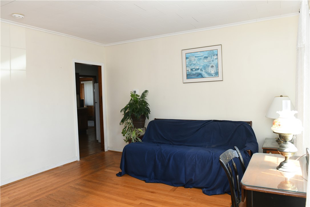 217 Front Street Lincoln, RI 02865 - Photo 10 of 33 Unit 1 Living room
