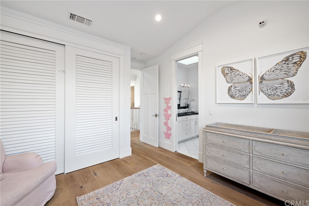 1120 6th Street Manhattan Beach, CA 90266 - Photo 46 of 64