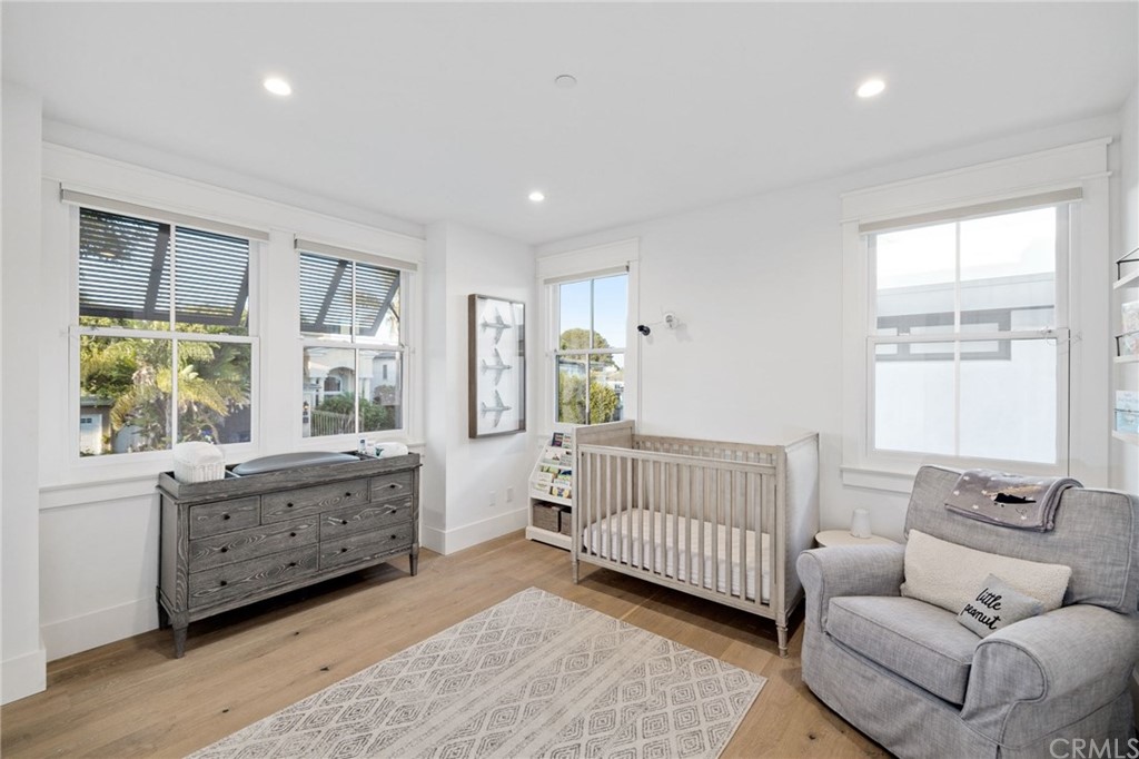 1120 6th Street Manhattan Beach, CA 90266 - Photo 49 of 64