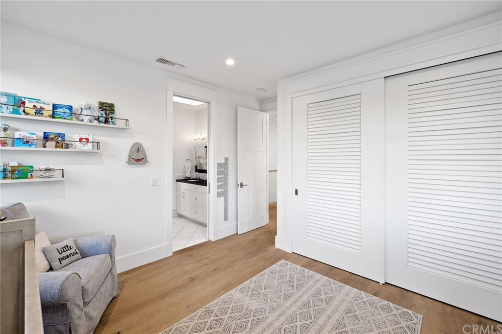 1120 6th Street Manhattan Beach, CA 90266 - Photo 50 of 64