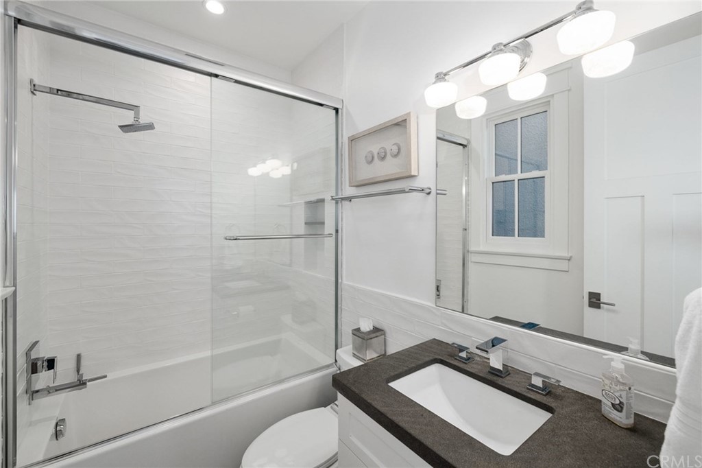 1120 6th Street Manhattan Beach, CA 90266 - Photo 61 of 64