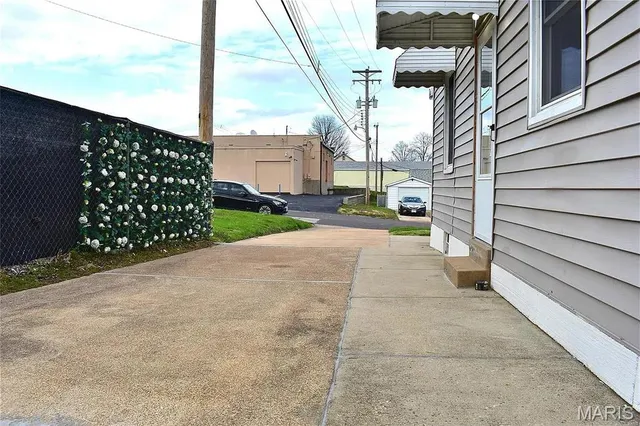 $2,045 | 158 Betty Jean Lane, St. Louis, MO 63125