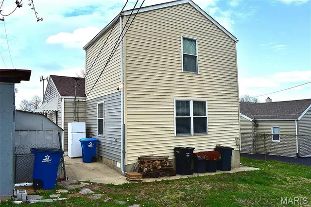$2,045 | 158 Betty Jean Lane, St. Louis, MO 63125