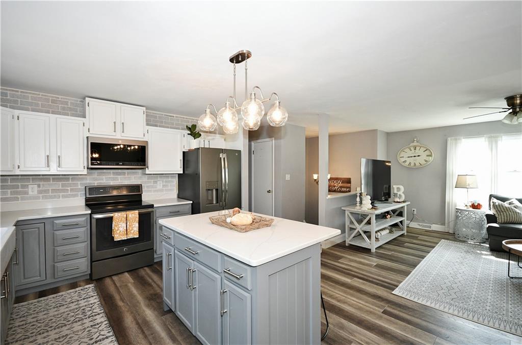 1058 Lynn Portal Road Washington, PA 15301 - Photo 2 of 24 Gallery Image 2