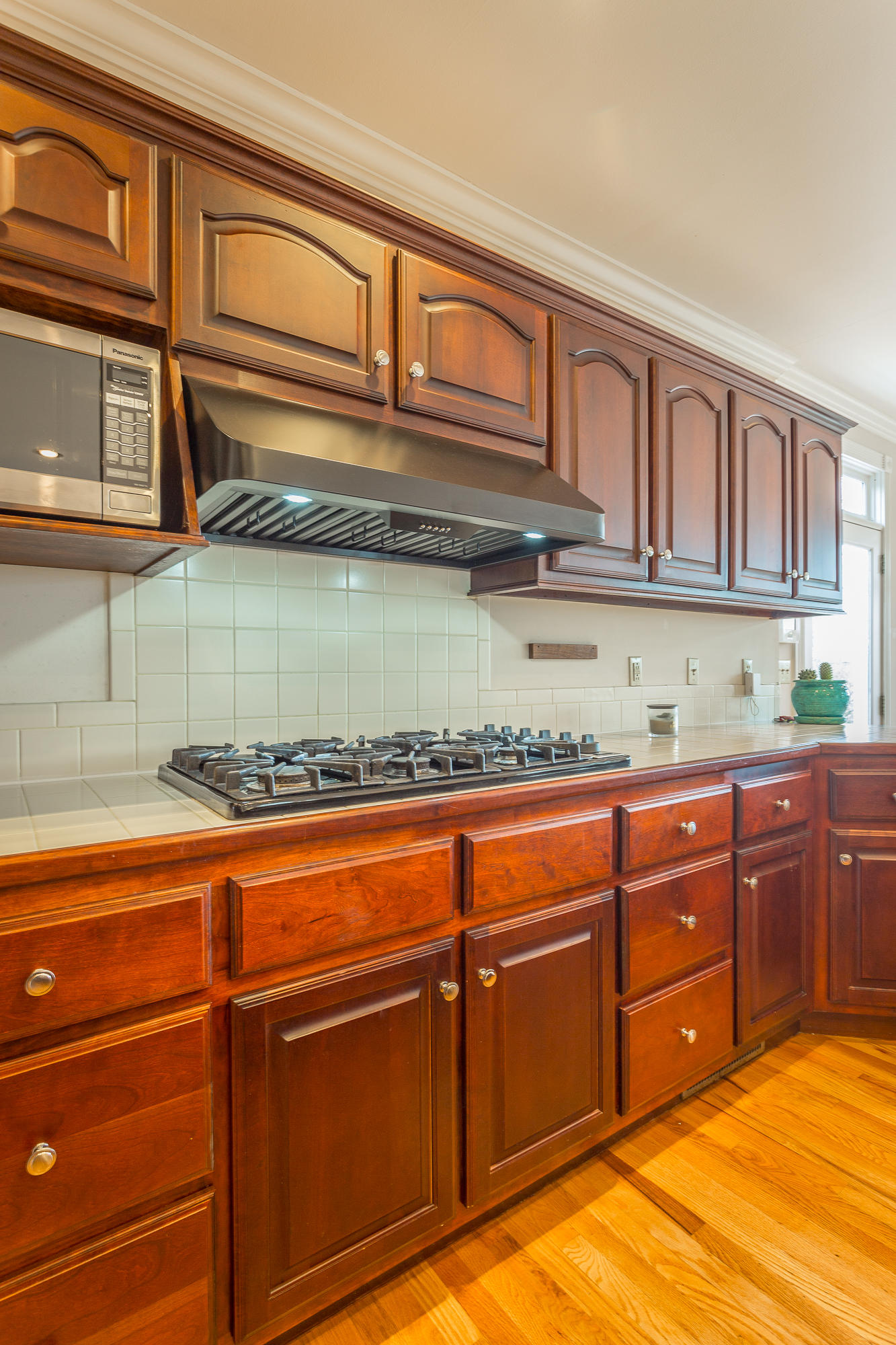 168 North Crest Road Chattanooga, TN 37404 - Photo 54 of 94 Gas Cook Top