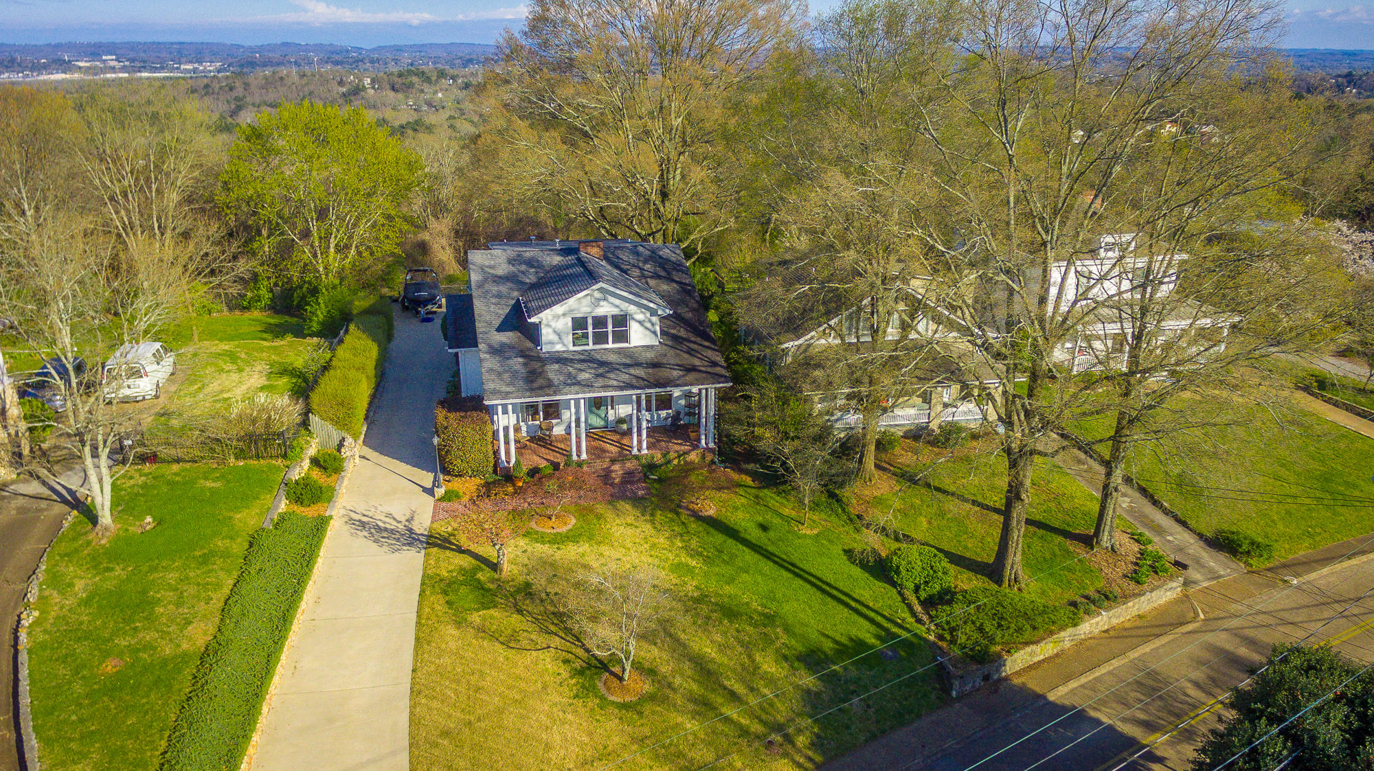 168 North Crest Road Chattanooga, TN 37404 - Photo 79 of 94 Aerial