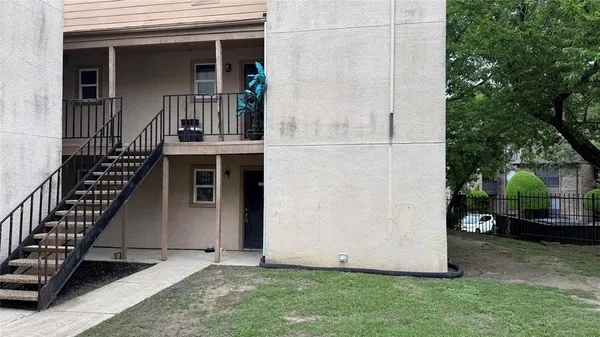 $999 | 8110 Skillman Street, Unit 1016, Dallas, TX 75231