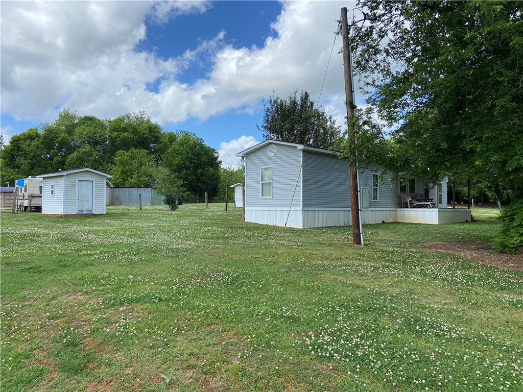 1747 Eden Hall Road Bradley, SC 29819 - Photo 10 of 41