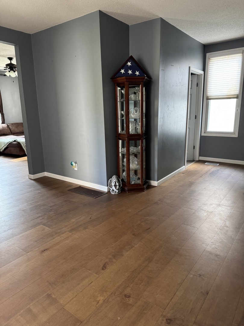 1841 Spring Street Quincy, IL 62301 - Photo 5 of 14