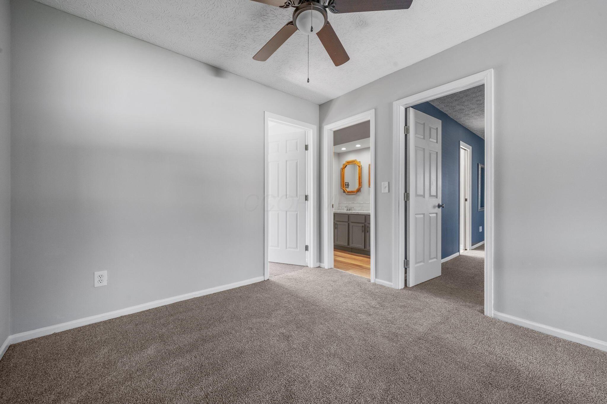 280 East Schrock Road Westerville, OH 43081 - Photo 45 of 72 Landing