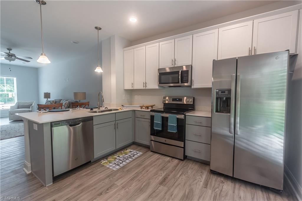 617 Riverside Drive Mount Airy, NC 27030 - Photo 5 of 22 Gallery Image 5