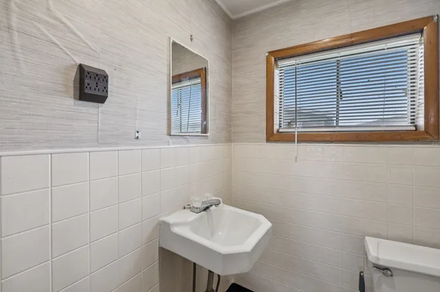 $430,000 | 5362 Hillsboro Viola Road, Manchester, TN 37355