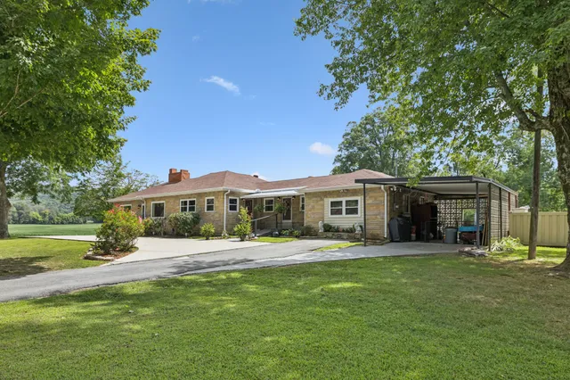 $430,000 | 5362 Hillsboro Viola Road, Manchester, TN 37355