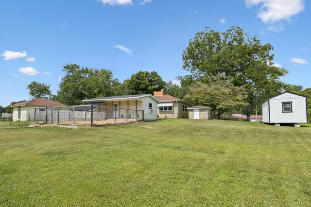 $430,000 | 5362 Hillsboro Viola Road, Manchester, TN 37355