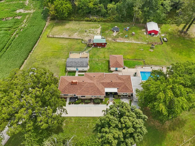 $430,000 | 5362 Hillsboro Viola Road, Manchester, TN 37355