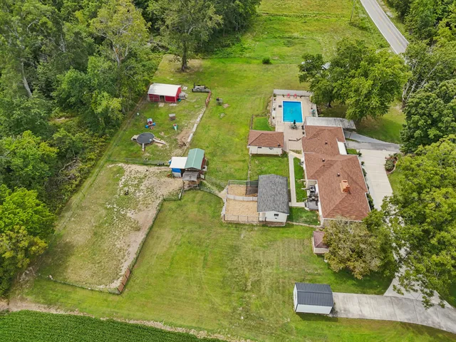 $430,000 | 5362 Hillsboro Viola Road, Manchester, TN 37355