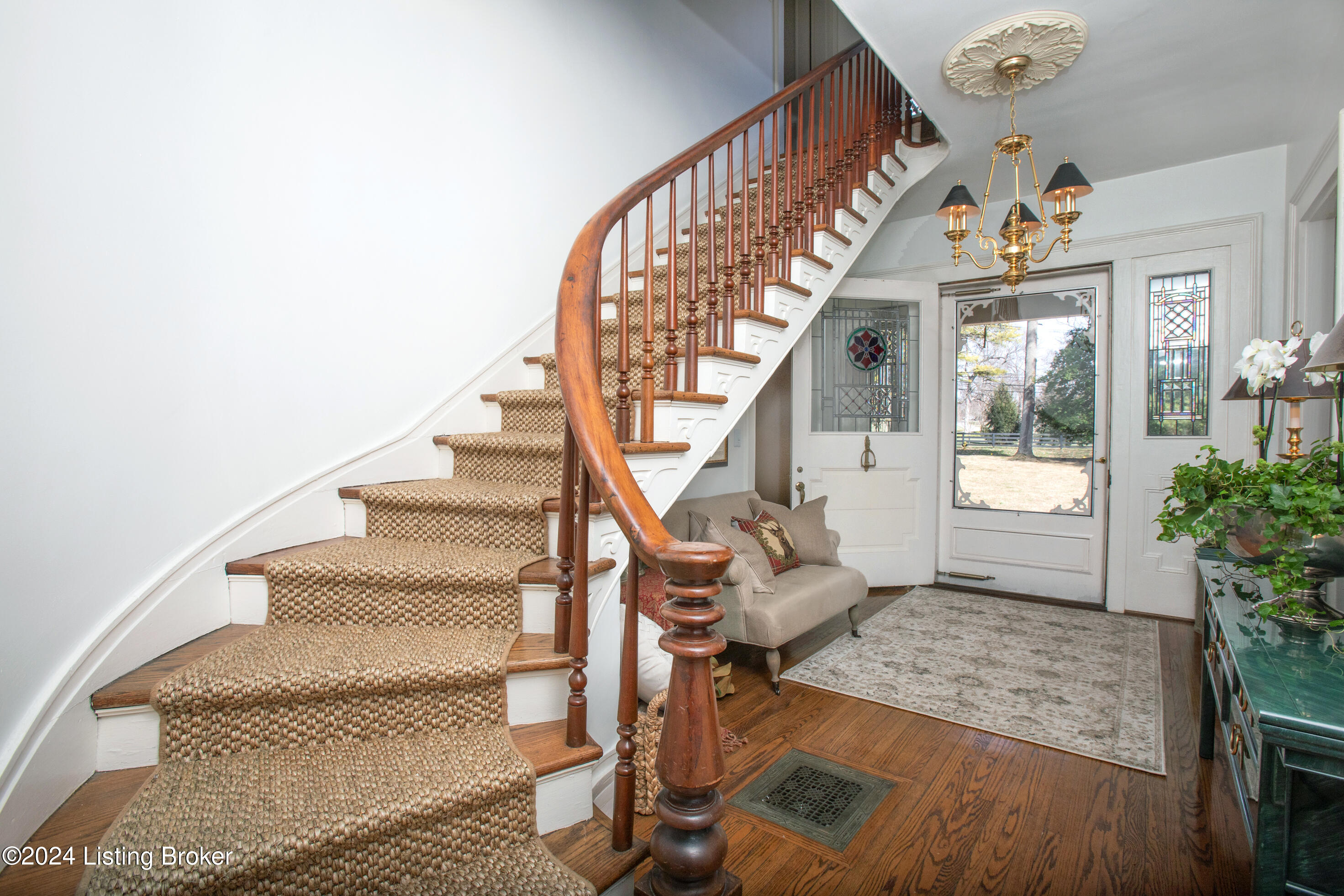 1902 Evergreen Road Anchorage, KY 40223 - Photo 13 of 72 Evergreen120