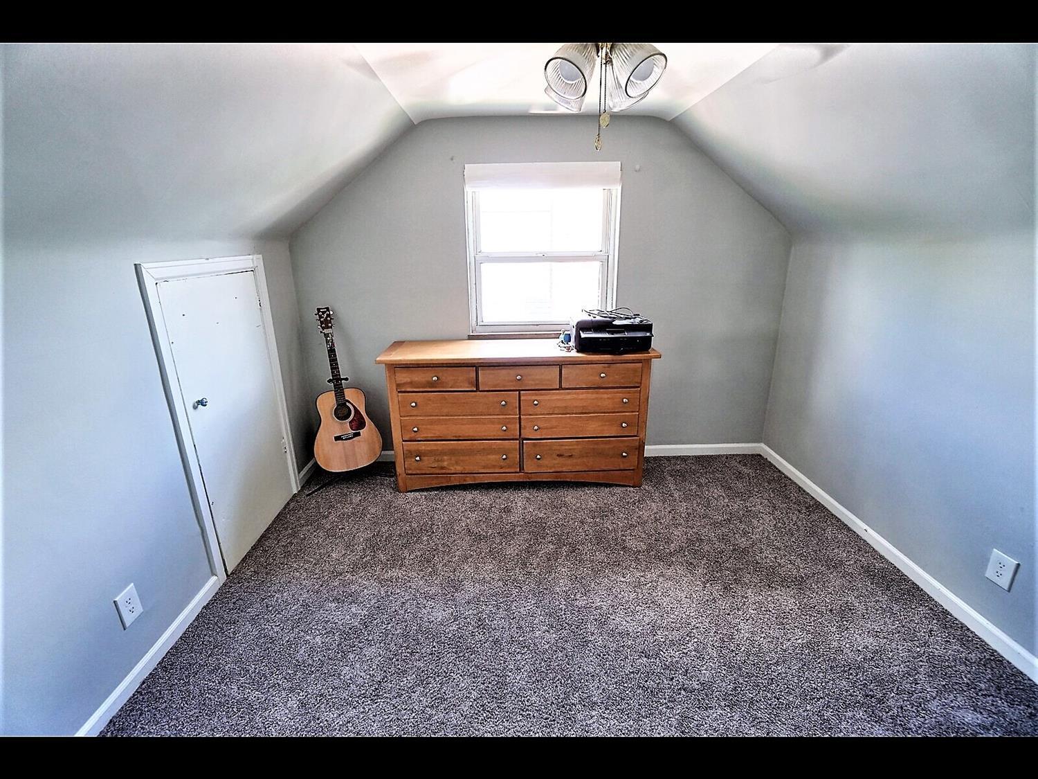 8307 Roland Avenue Cincinnati, OH 45216 - Photo 20 of 29 Gallery Image 20