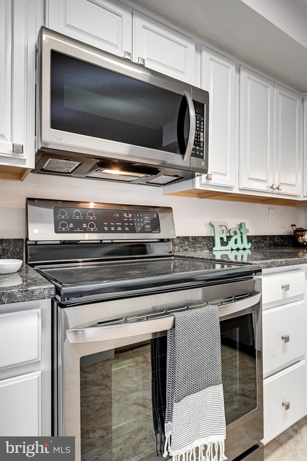 5832 Canvasback Road Burke, VA 22015 - Photo 17 of 59 Gallery Image 17