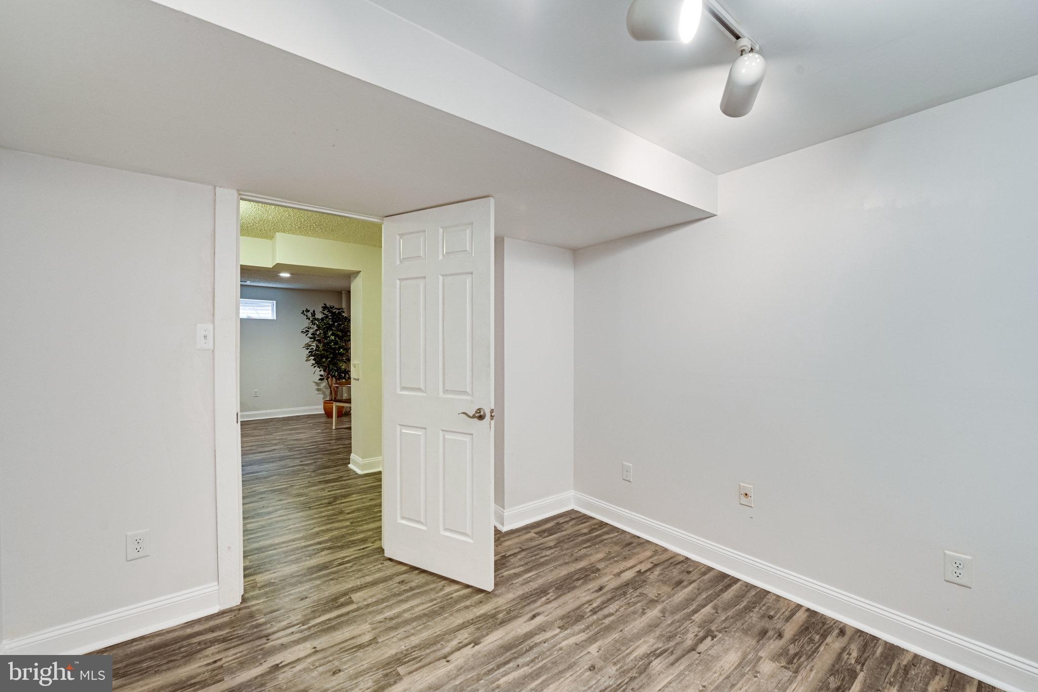 5832 Canvasback Road Burke, VA 22015 - Photo 42 of 59 Bonus Room 10x10