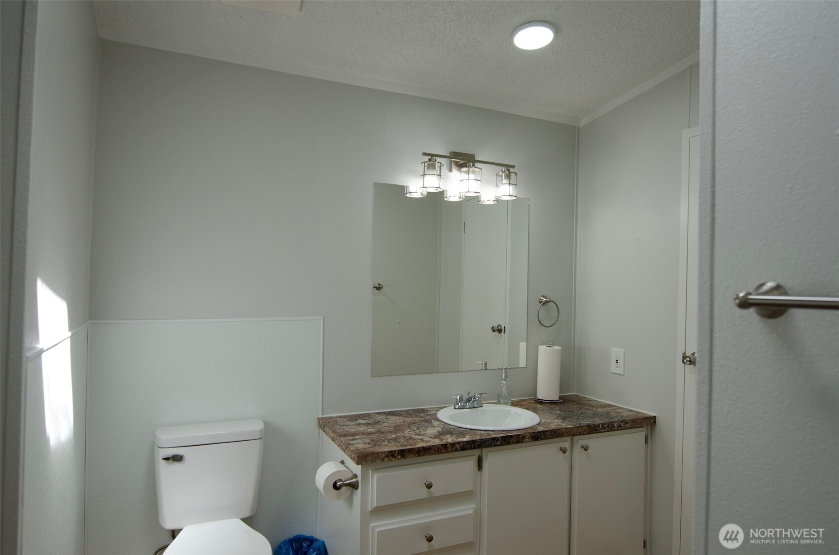 24919 Hoehn Road, Unit 73 Sedro-Woolley, WA 98284 - Photo 16 of 36