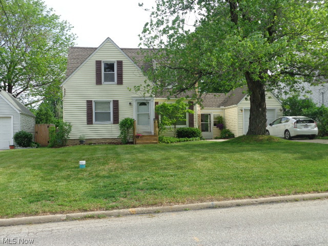 5100 West Ridgewood Drive Parma, OH 44134 - Photo 1 of 22