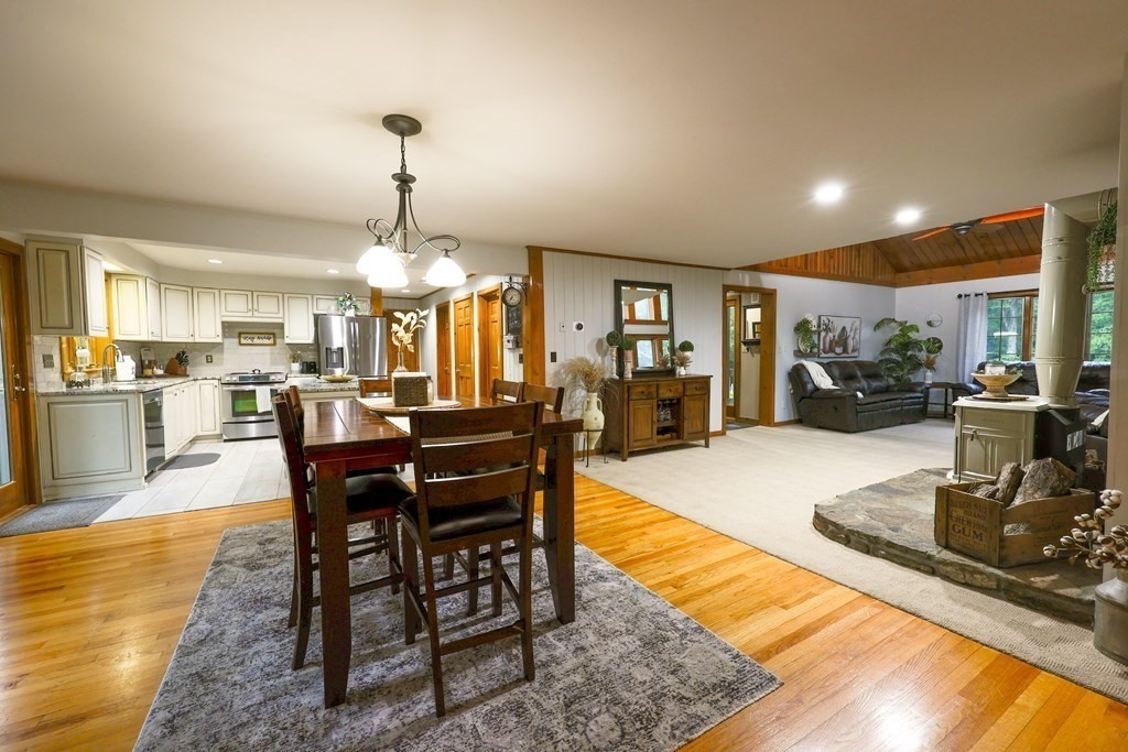 15 Vinton Road Sturbridge, MA 01566 - Photo 9 of 40 Gallery Image 9